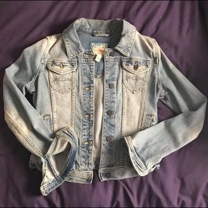 Juniors denim jacket